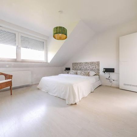 Neue Wohnung In Der Naehe Von Trier Korlingen Kültér fotó